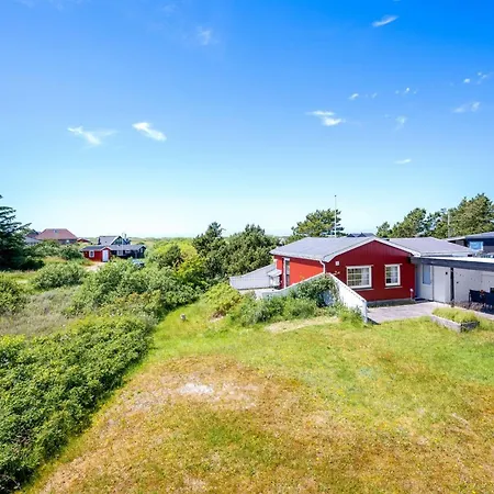 Arntraud - 500m From The Sea By Interhome Lakolk