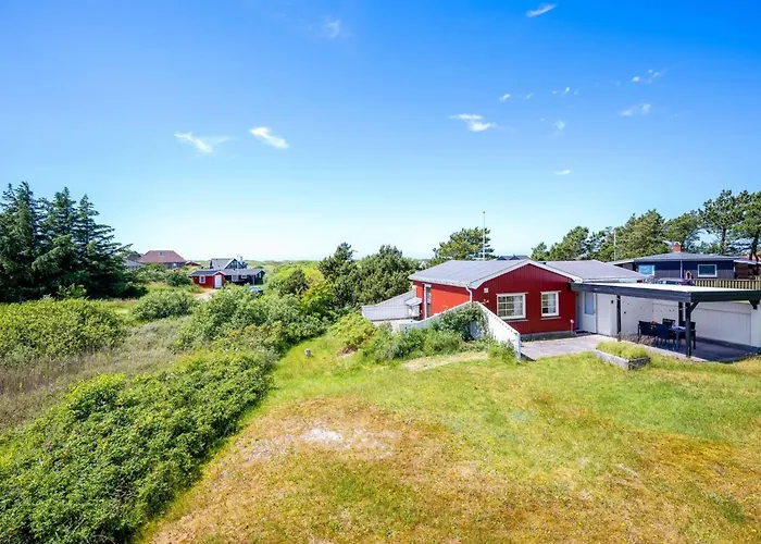 Arntraud - 500m From The Sea By Interhome